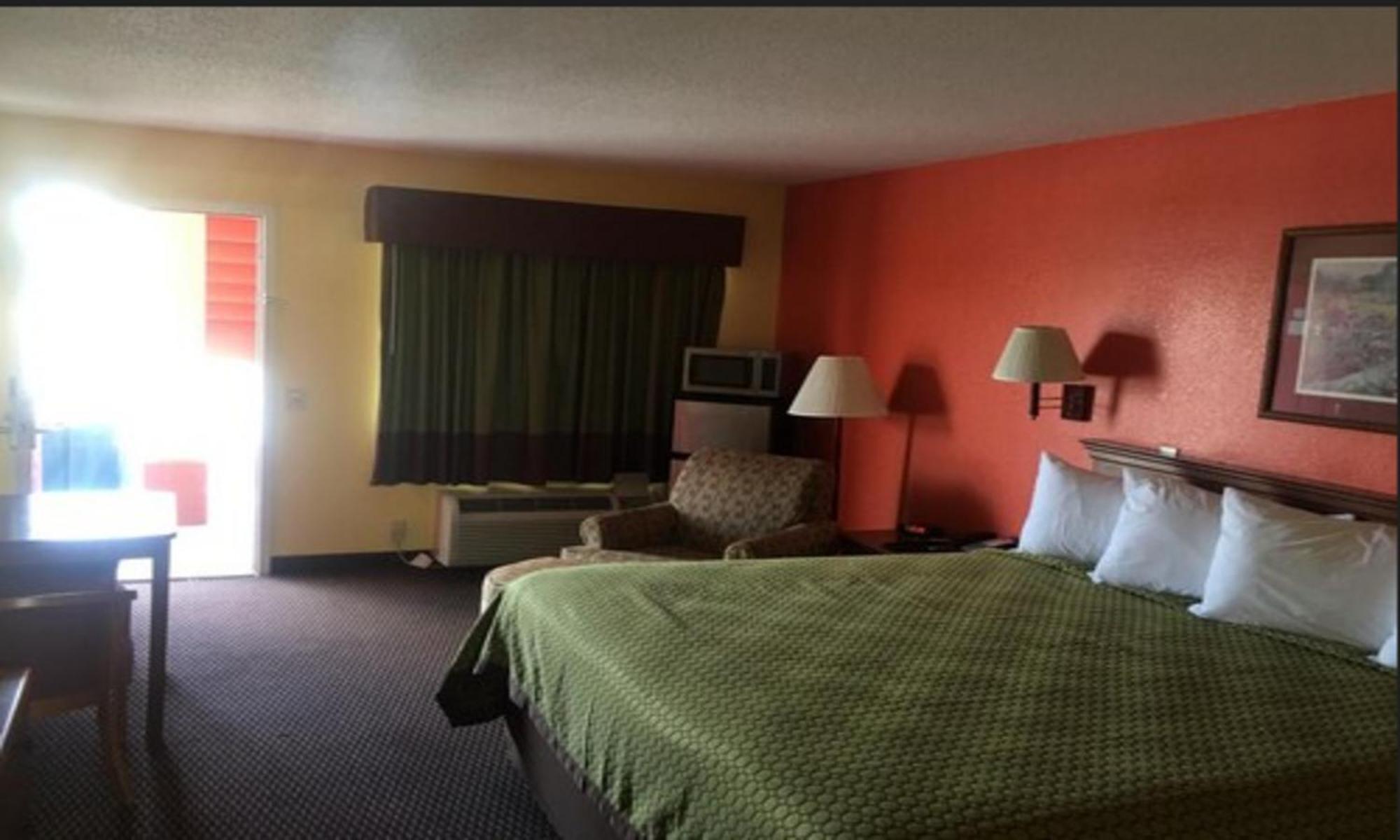 Budget Inn & Suites 호킨스빌 외부 사진