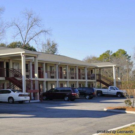 Budget Inn & Suites 호킨스빌 외부 사진