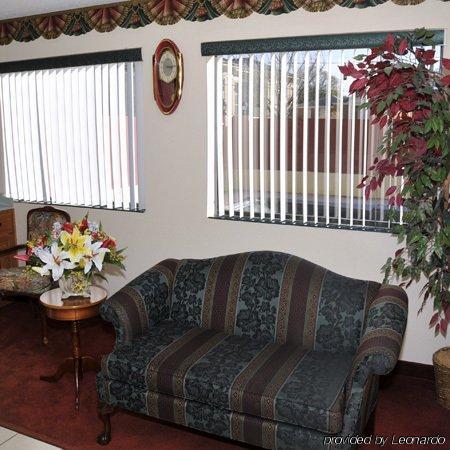 Budget Inn & Suites 호킨스빌 내부 사진